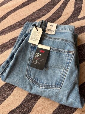 Levi's Light Blue Boyfriend Jeans W30 L 32